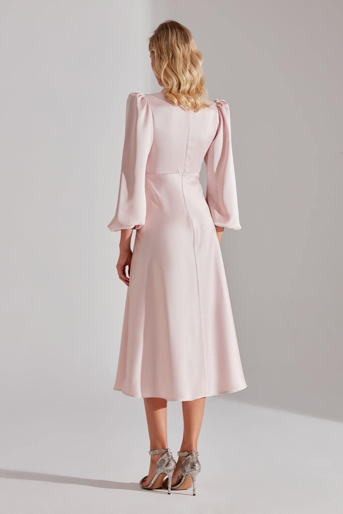 Merry PUDRA Cross Collar Flared Dress