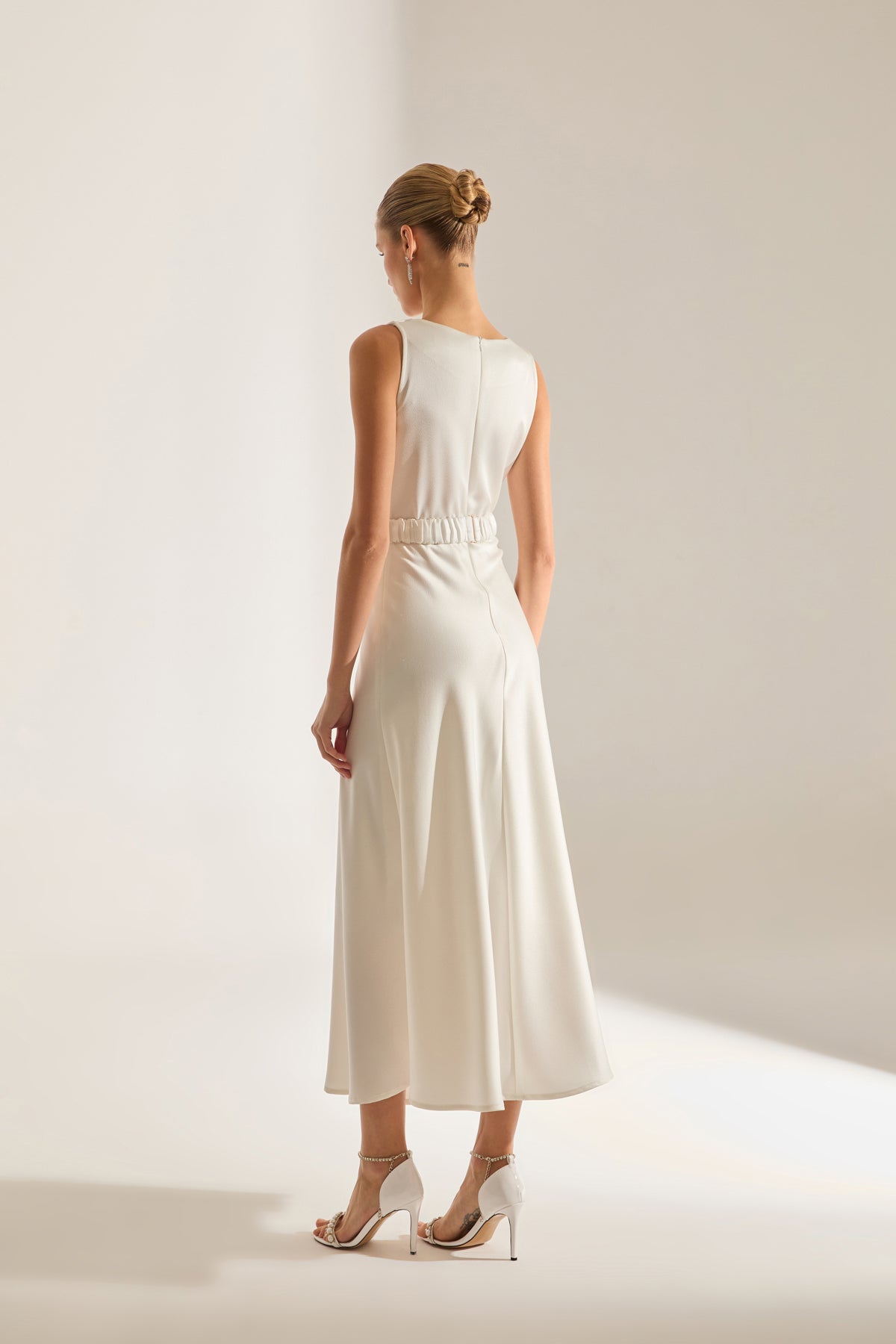 Marina Kolsuz Degaje Neck Flared Skirt White Engagement Dress