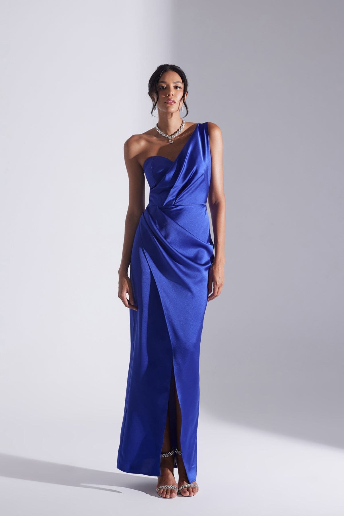 SLEEVELESS DRESS WITH DRAPED COLLAR