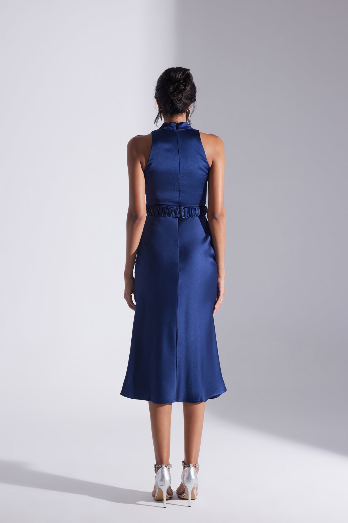 SIENA SLEEVELESS JUDICIAL COLLAR DARK BLUE SATIN EVENING DRESS