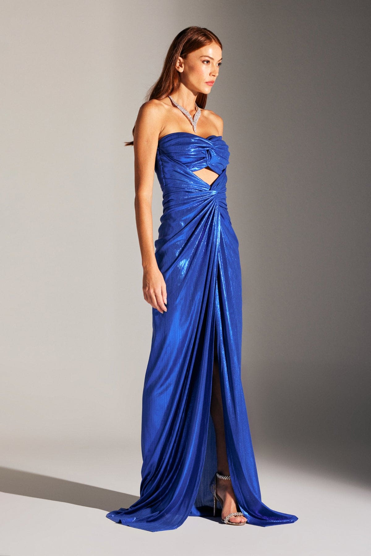 Robe de soirée DRAPELÉE en satin FLAVIA scintillante