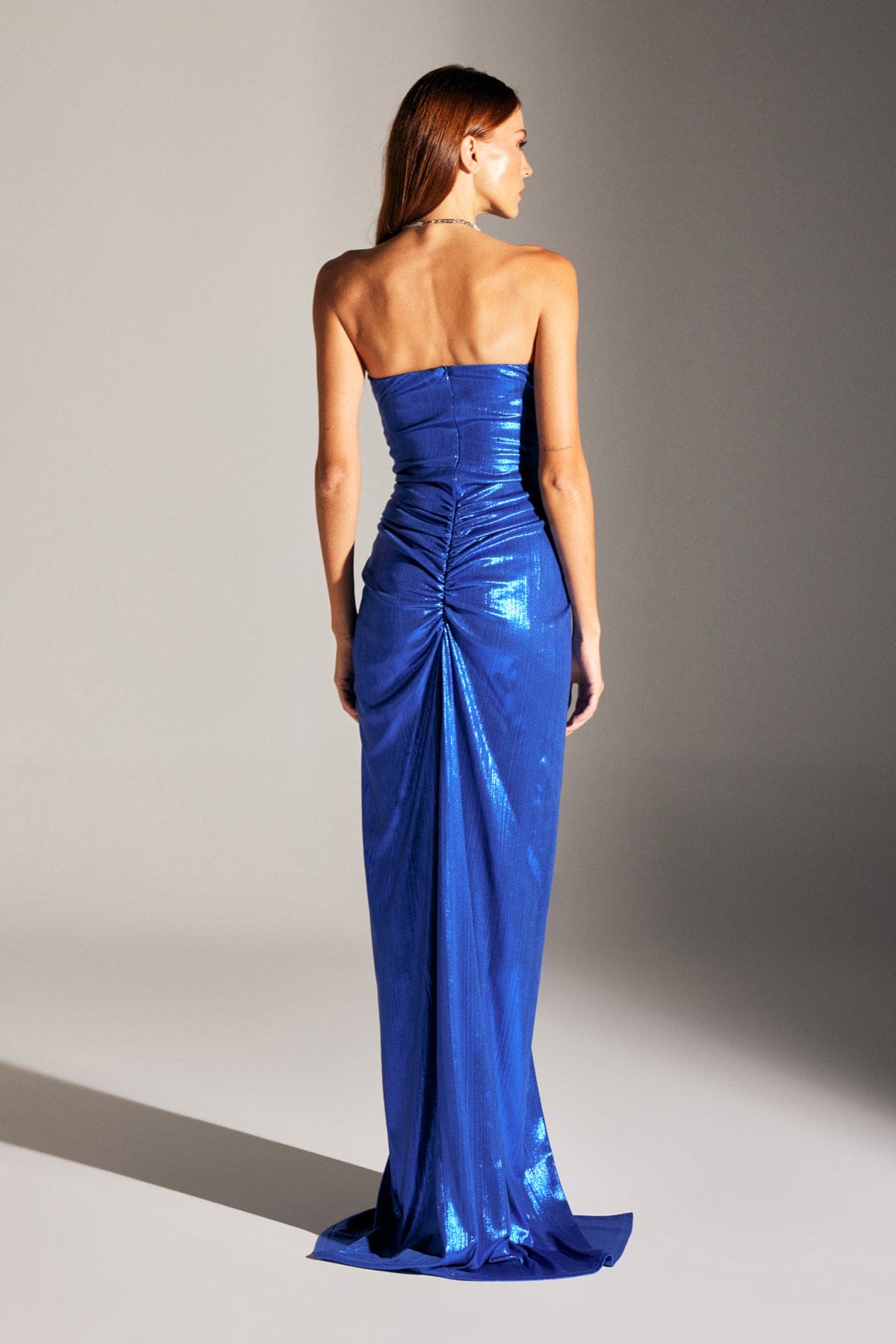 Robe de soirée DRAPELÉE en satin FLAVIA scintillante