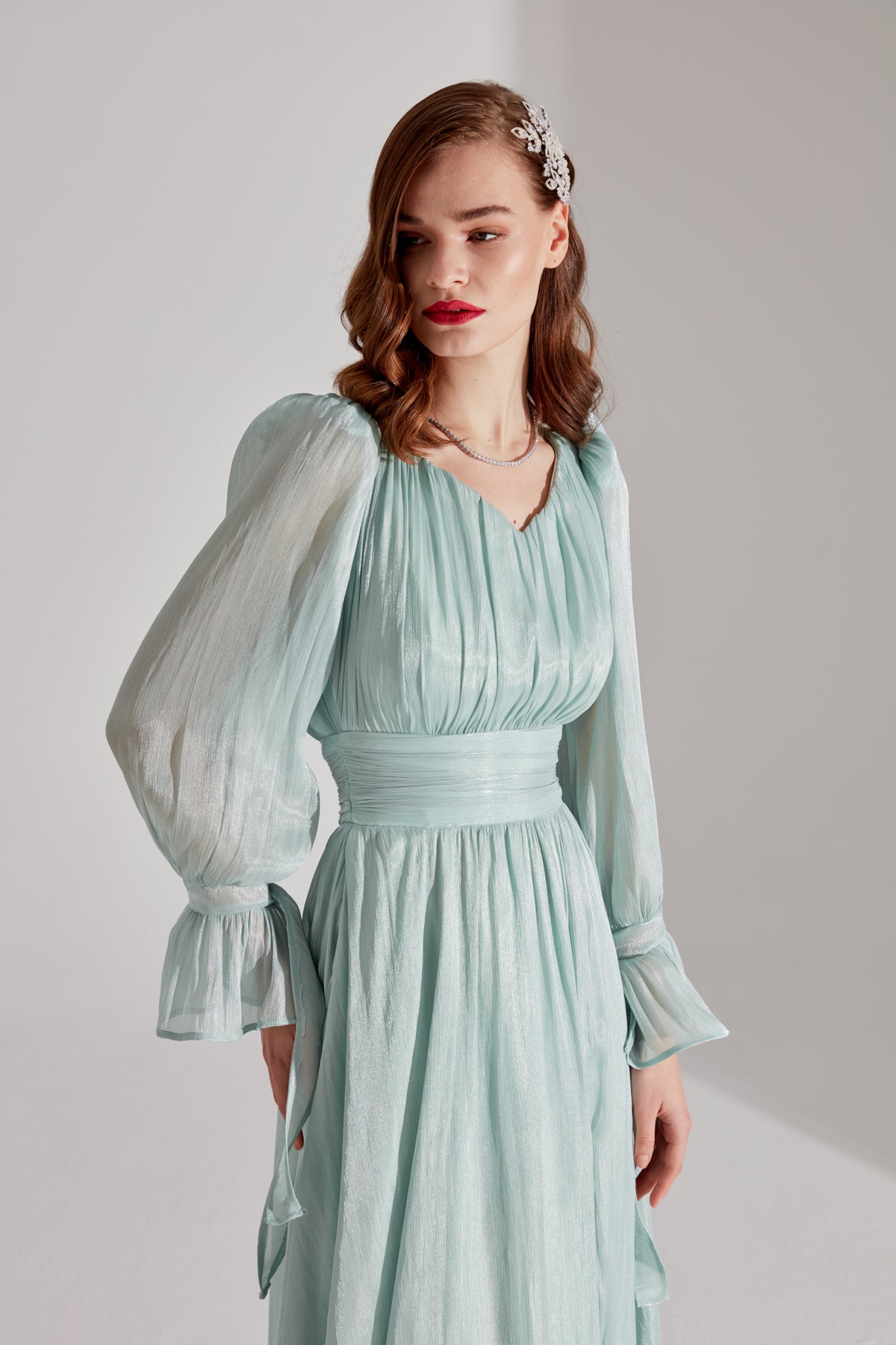 ANIKA Green Split V-Neck Evening Dress