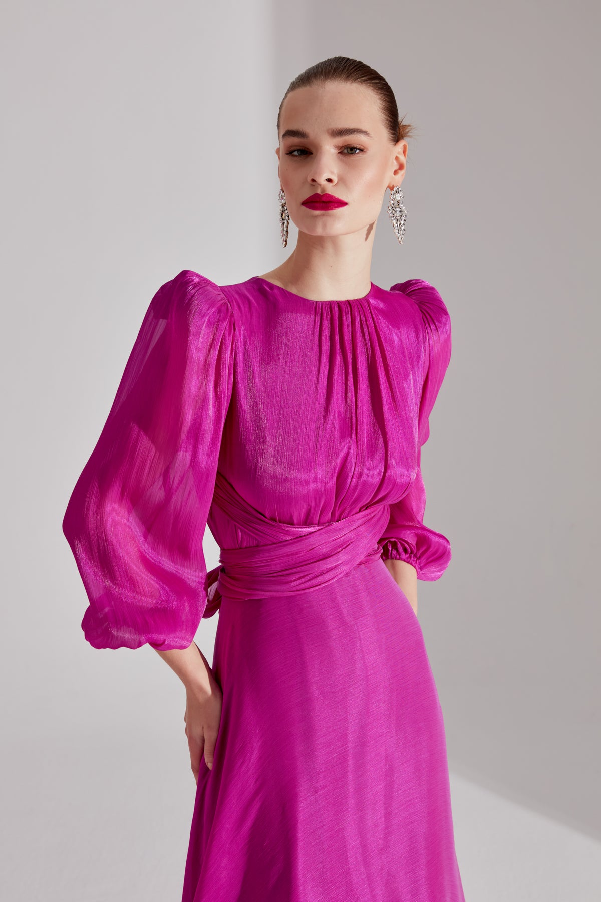 POLINA Fuchsia Ballonärmel Kleid