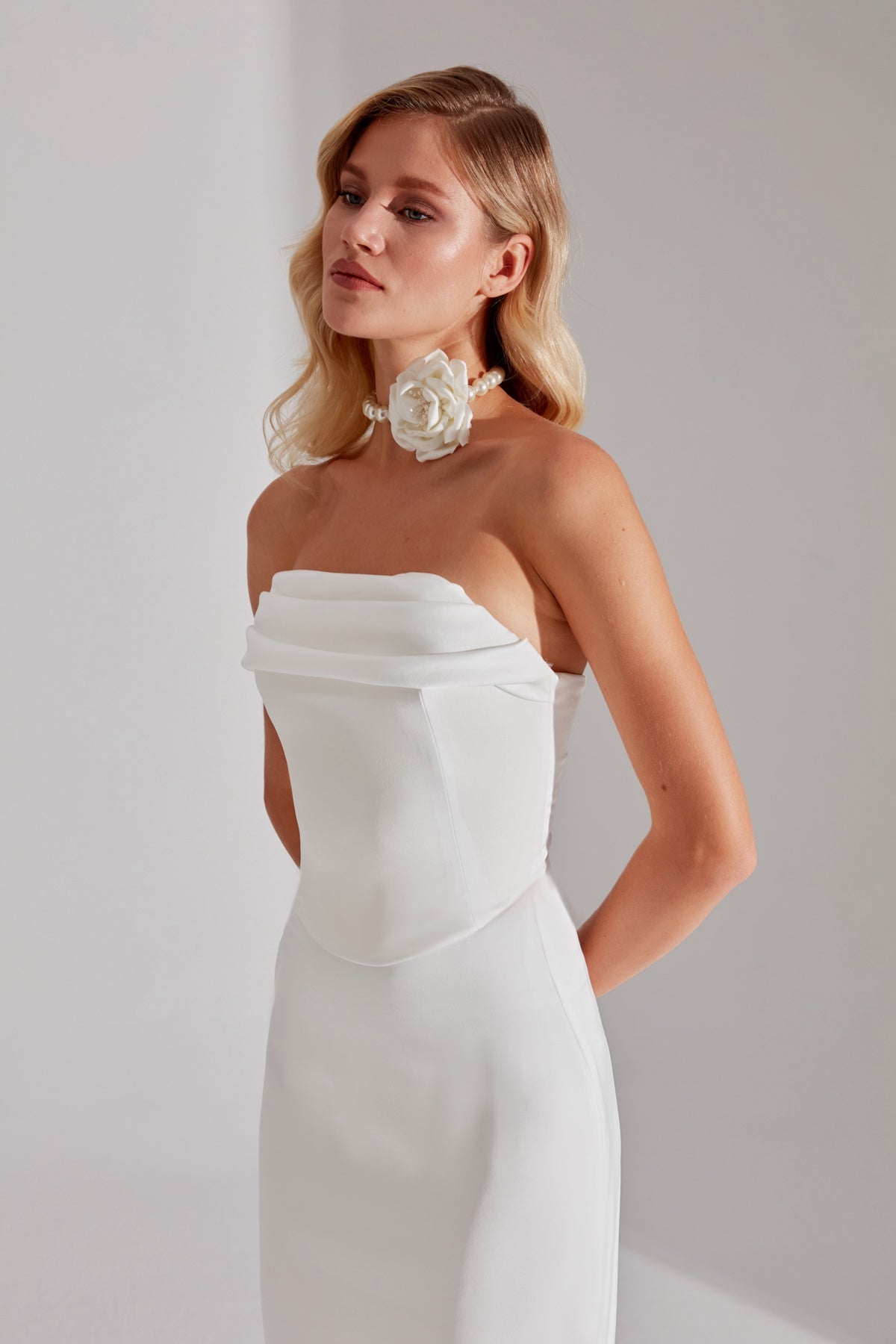 DAPHNE WHITE CORSET AND SKIRT WEDDING DRESS