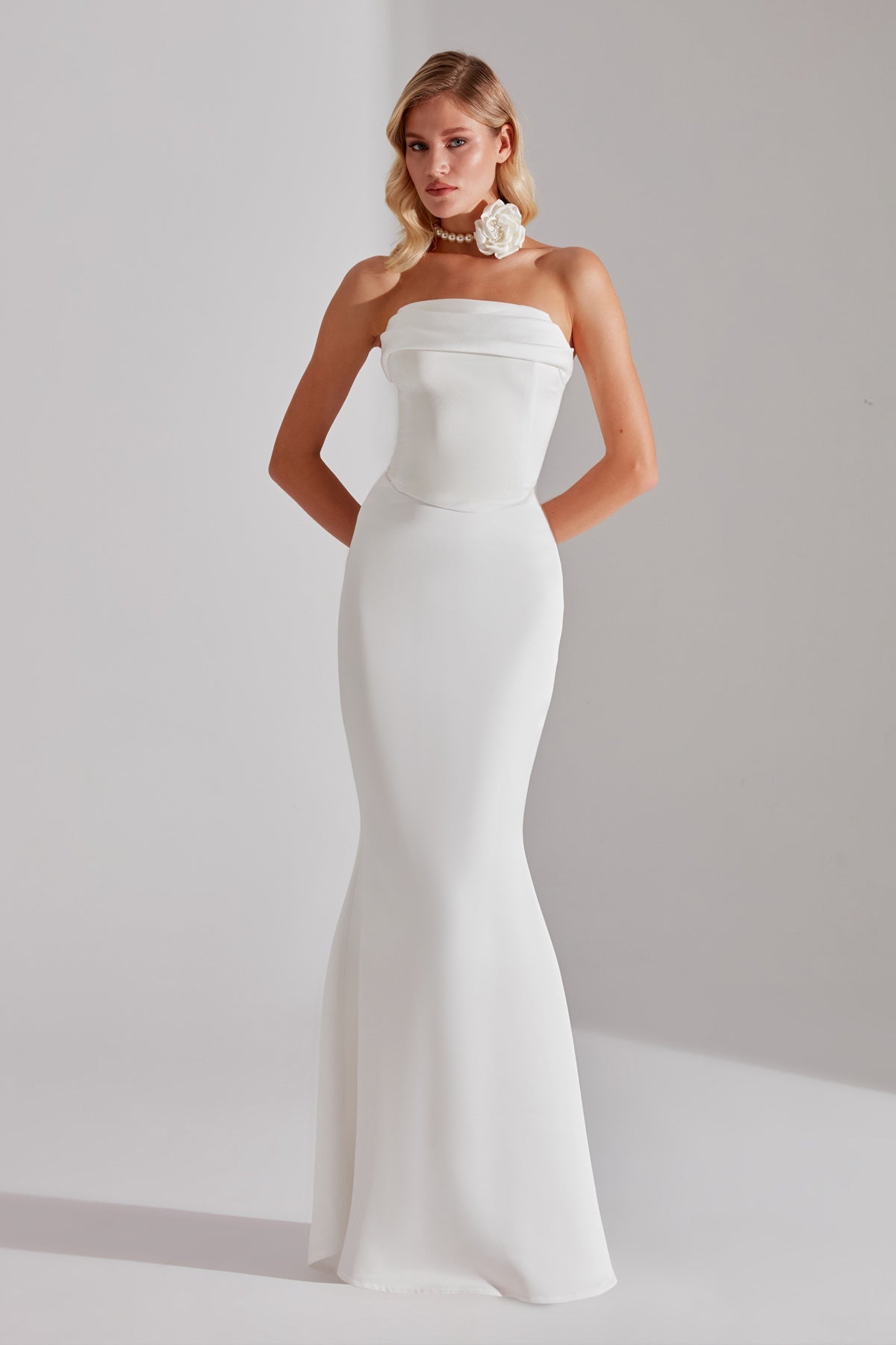 DAPHNE WHITE CORSET AND SKIRT WEDDING DRESS