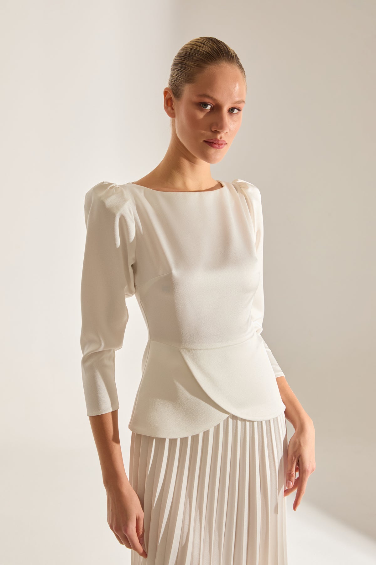 DARYA WHITE BLOUSE