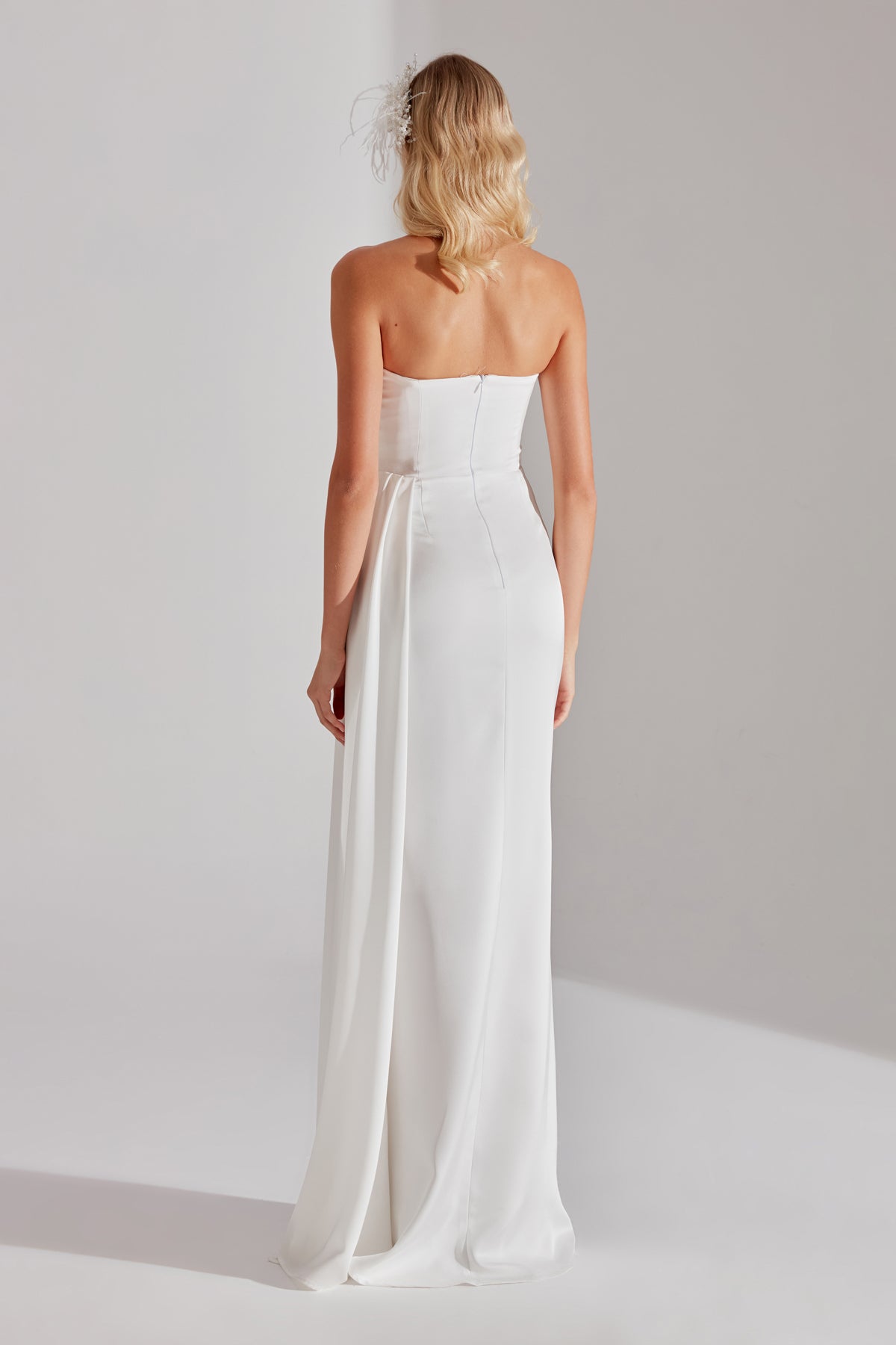 JASMINE WHITE PEARL DETAILED STRAPLESS WEDDING DRESS