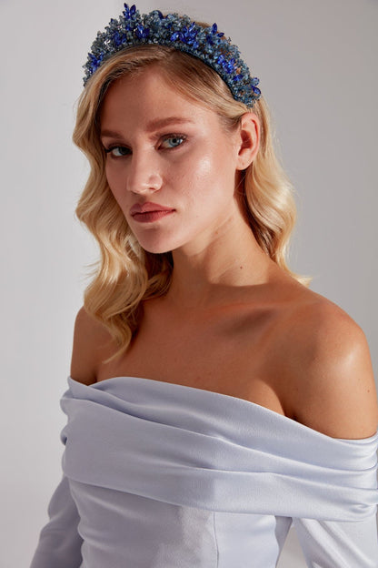 Accessoire de cheveux de mariée en perles bleues et saks