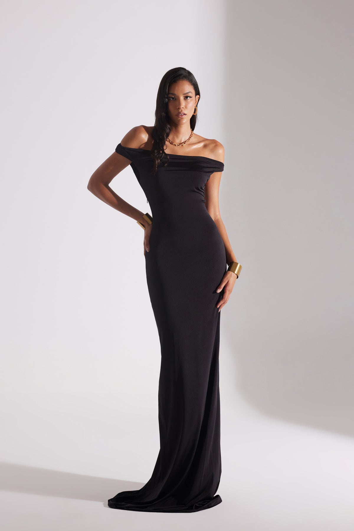 VESNA BLACK LOW SHOULDER LONG DRESS