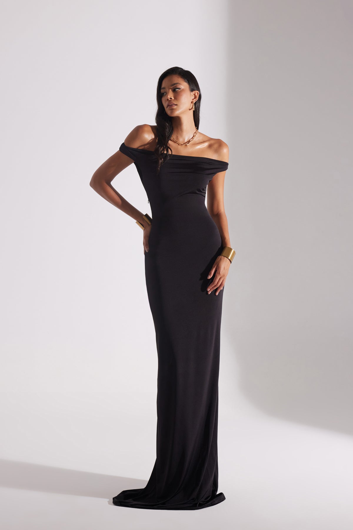 VESNA BLACK LOW SHOULDER LONG DRESS