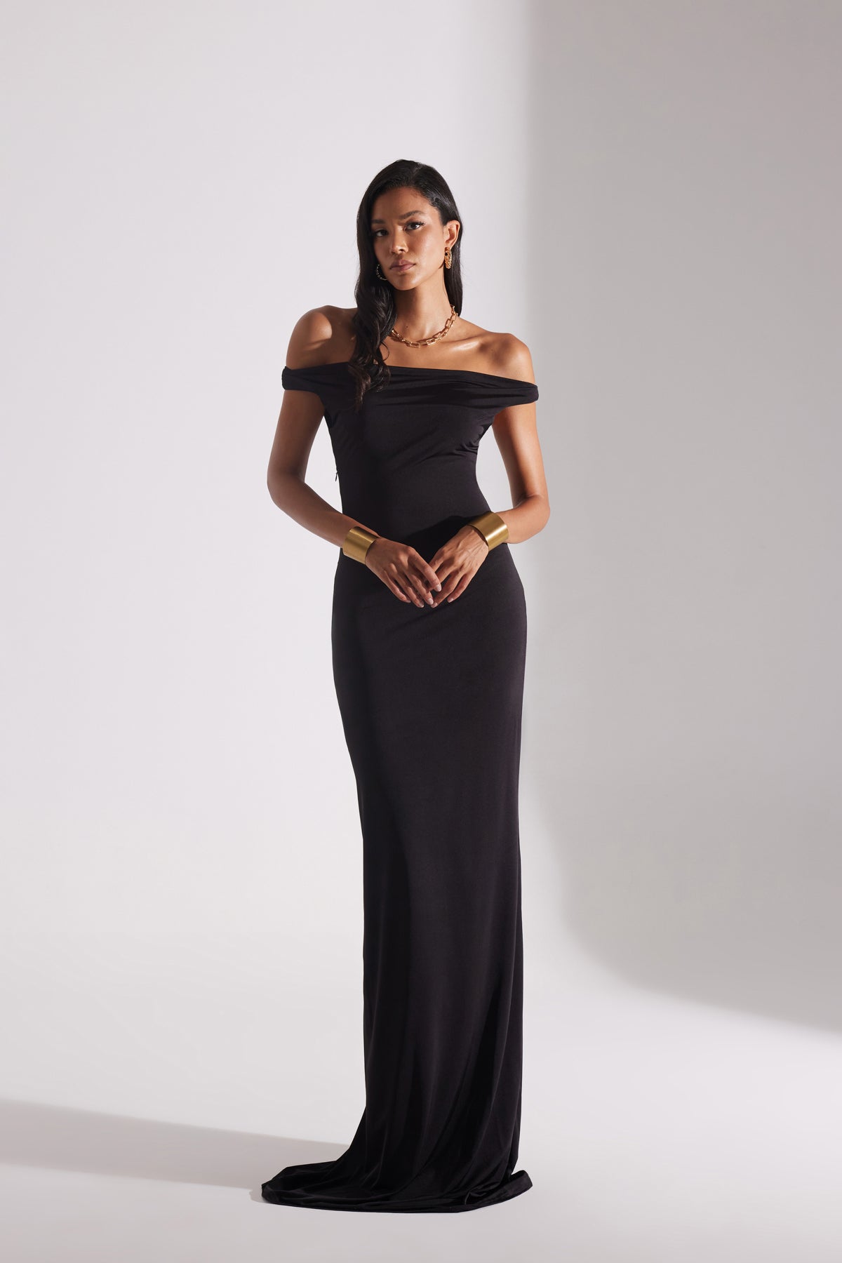 VESNA BLACK LOW SHOULDER LONG DRESS