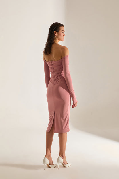 Mathilda Low Shoulder DRY ROSE Midi Dress
