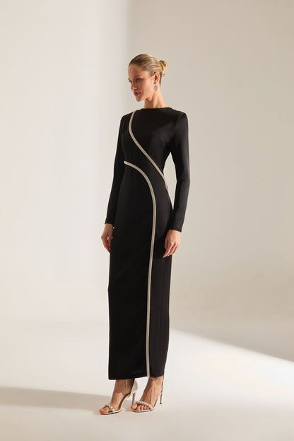 Robe de soirée noire à manches longues avec bord en pierre de Candice