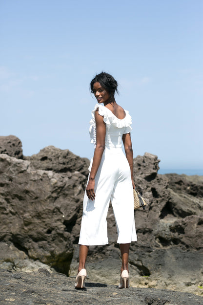 Crothet Detailed Ruffled White Top