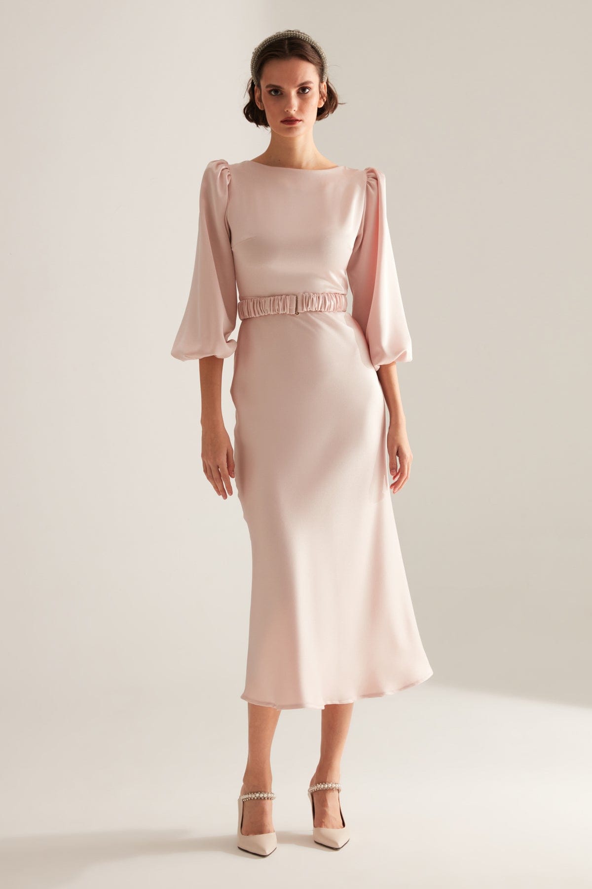Heleny Pudra Lange Ballonärmel Midi Kleid