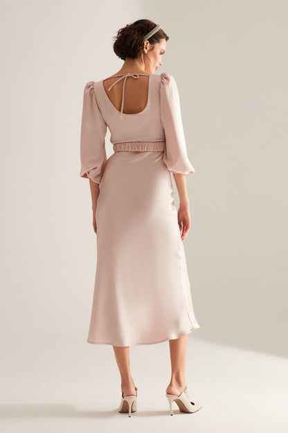Heleny Pudra Lange Ballonärmel Midi Kleid