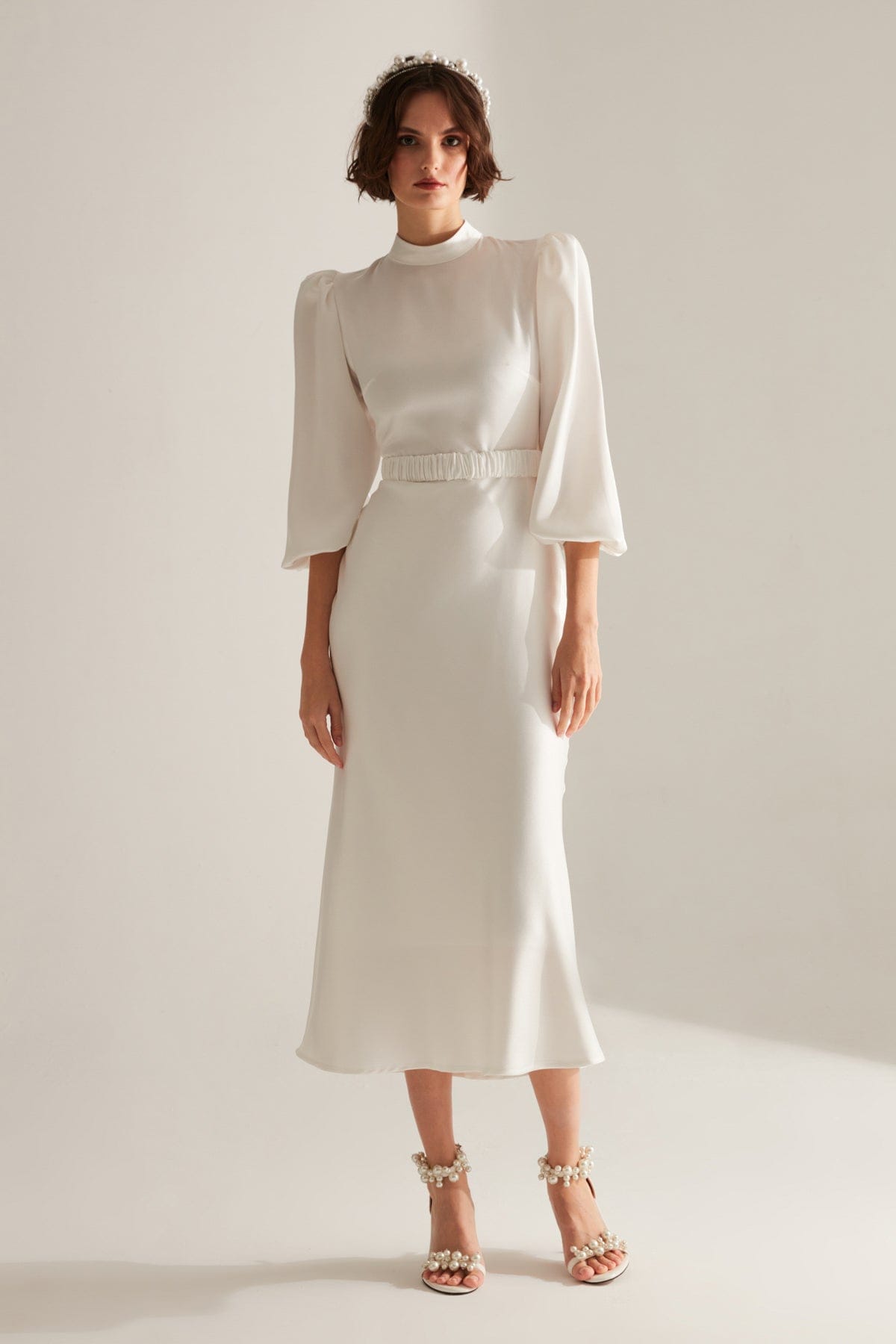 Classic Collar White Long Balloon Sleeve Midi Dress