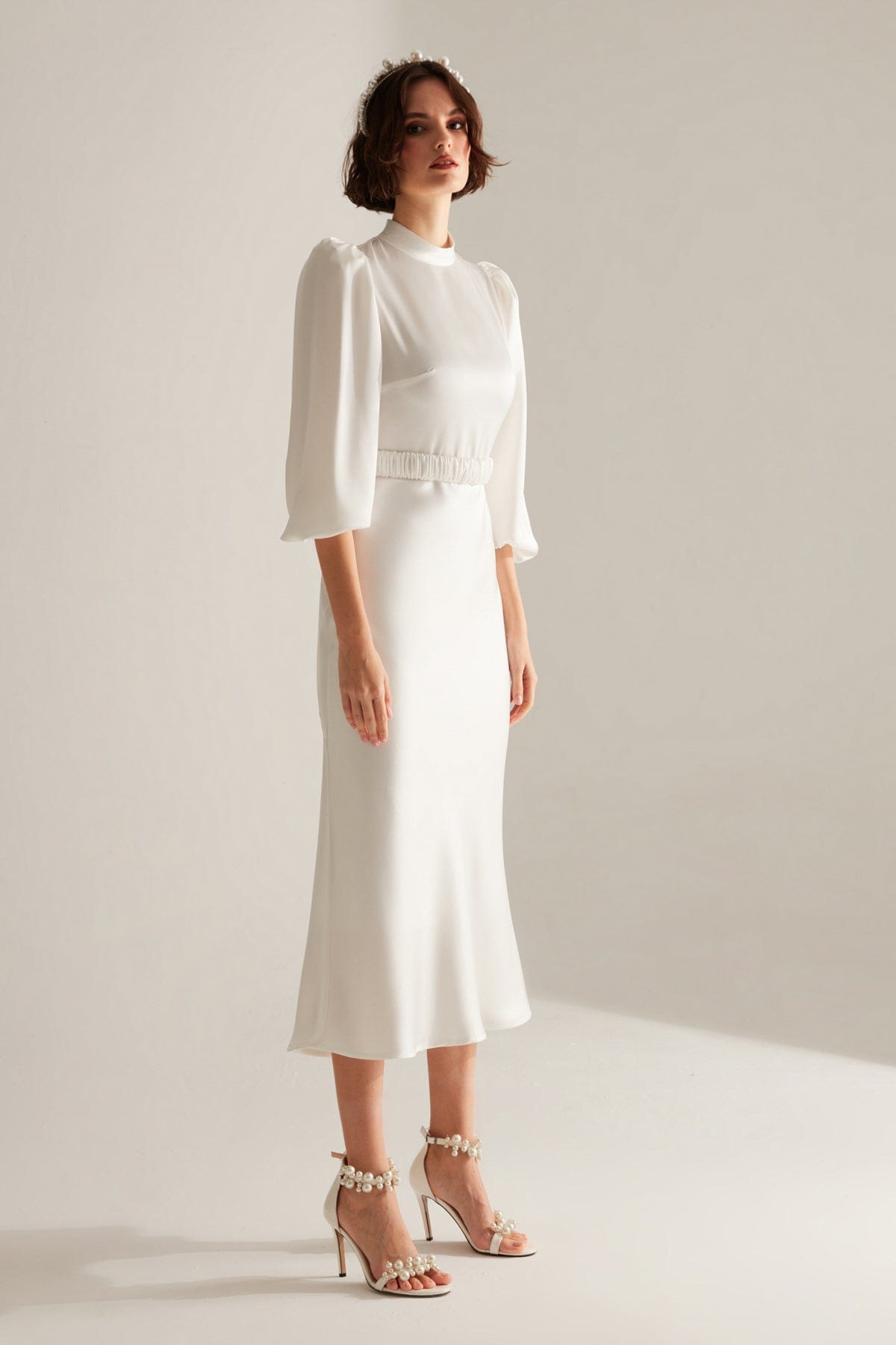 Classic Collar White Long Balloon Sleeve Midi Dress