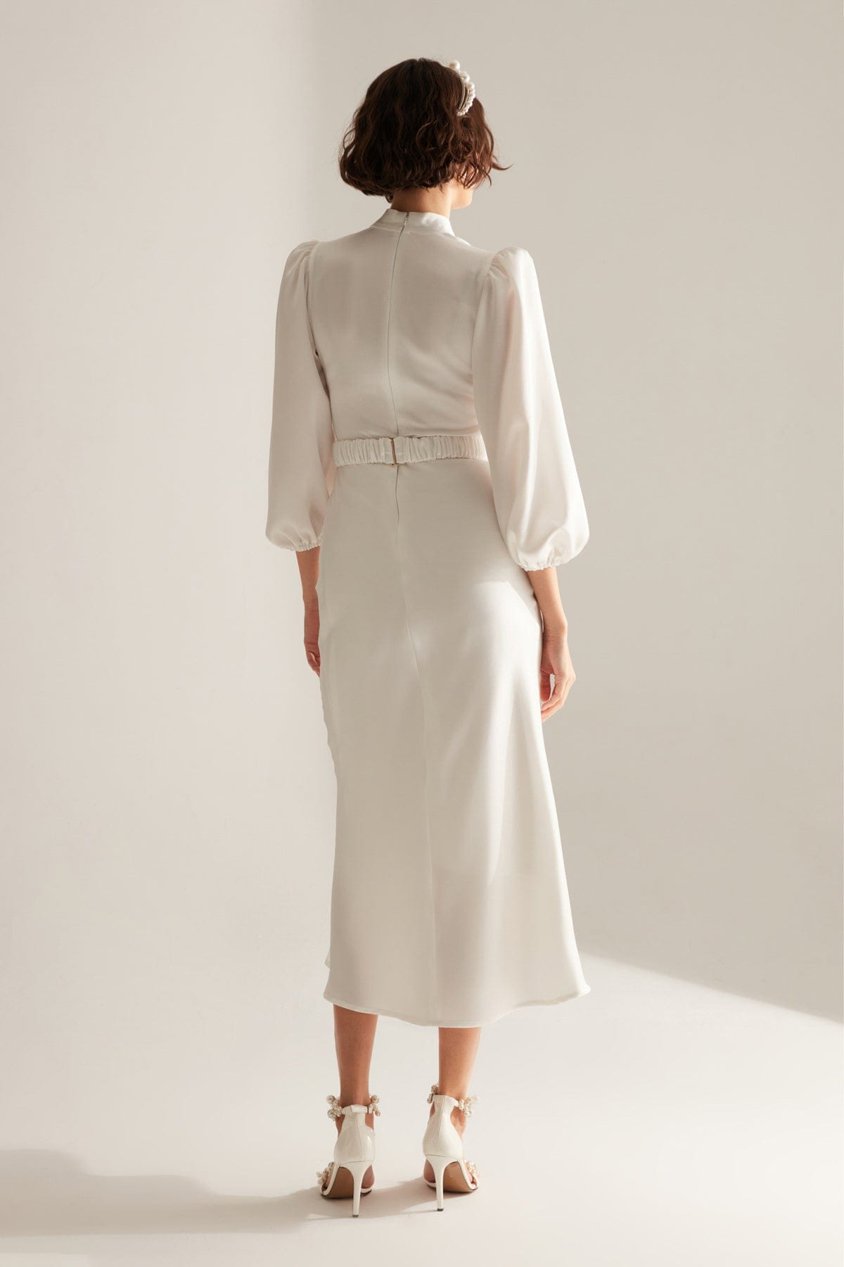 Classic Collar White Long Balloon Sleeve Midi Dress