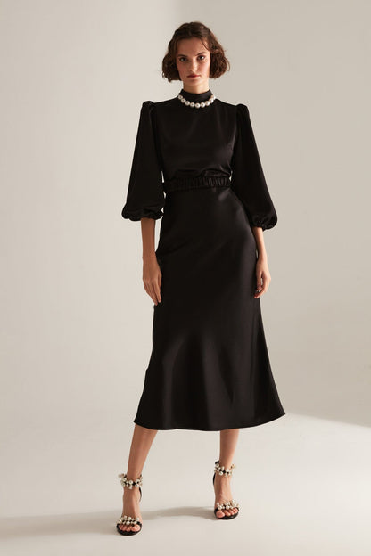Hakim Yaka Schwarzes Langarm-Midi-Kleid mit Ballonärmeln
