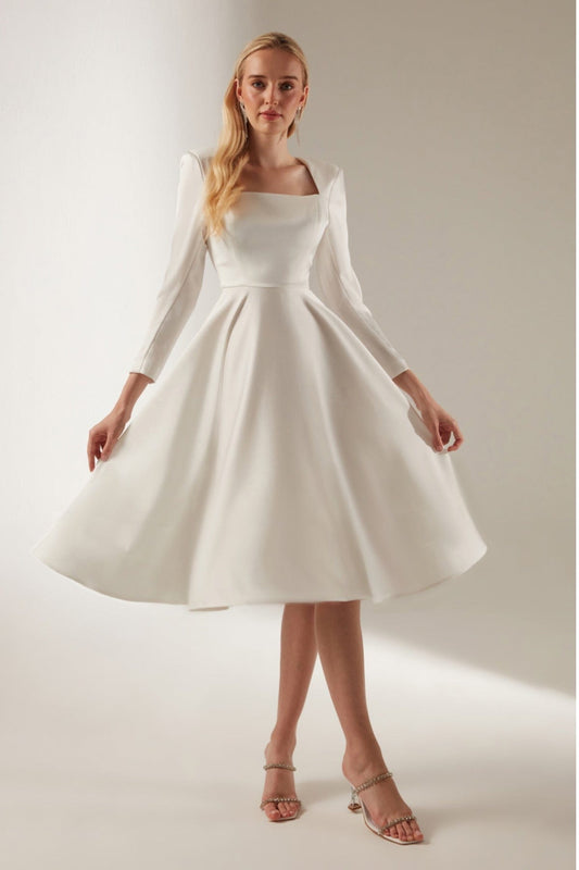 Vatkalı Weiß Volant Midi Kleid 5232